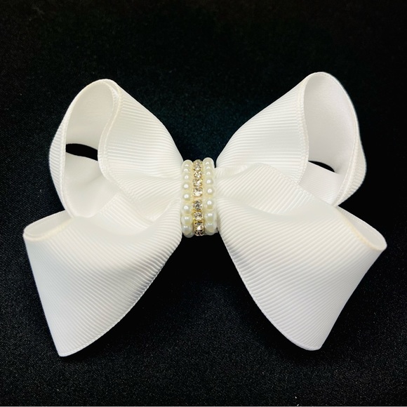 Girls off white hair bow - Picture 3 of 4